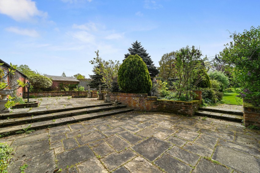Images for Newton, Sudbury, Suffolk